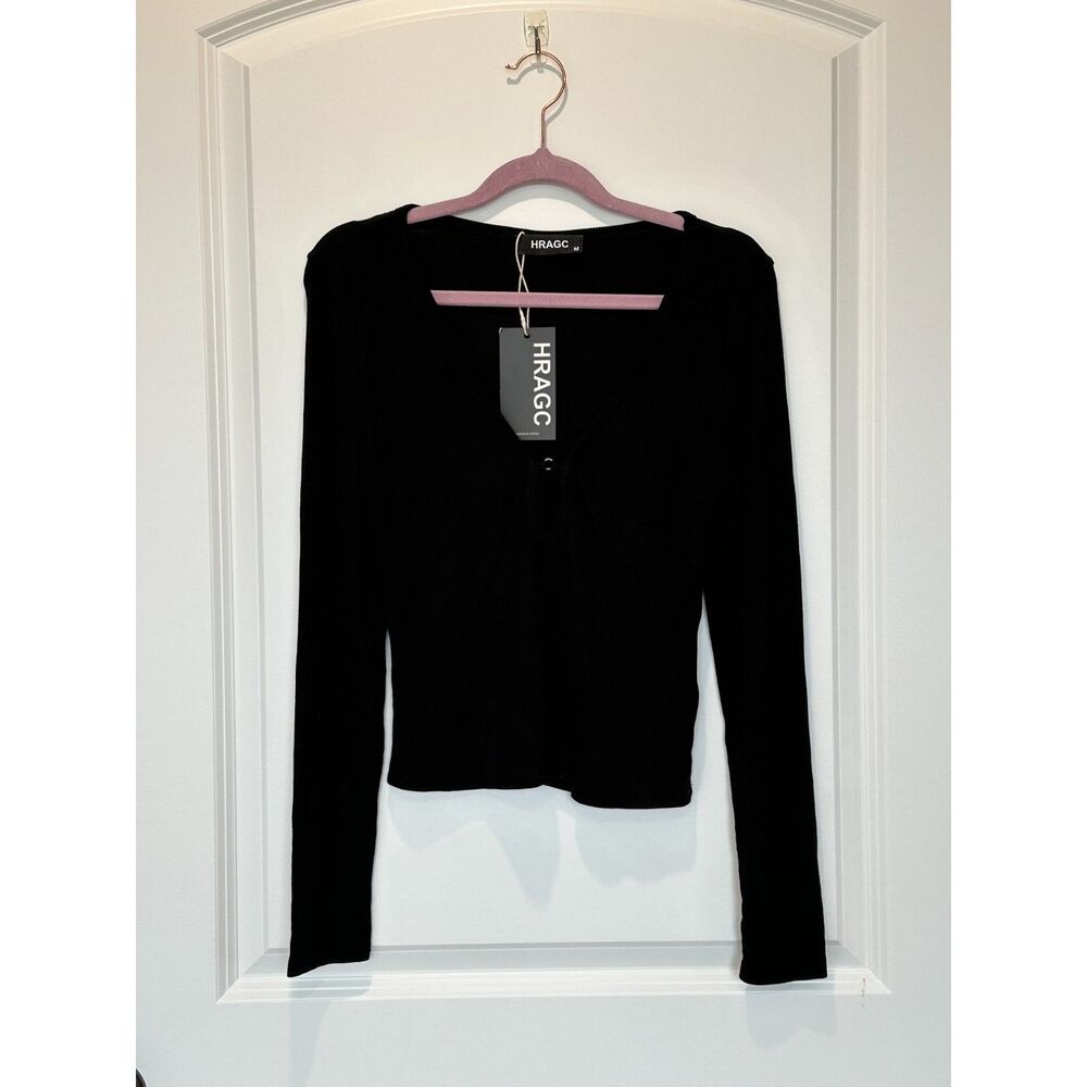 NWT HRAGC Black Ribbed Long Sleeve V-Neck Top Size Medium